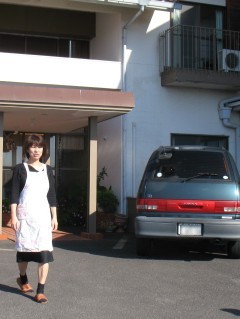 旅館「紀の国」おかみ